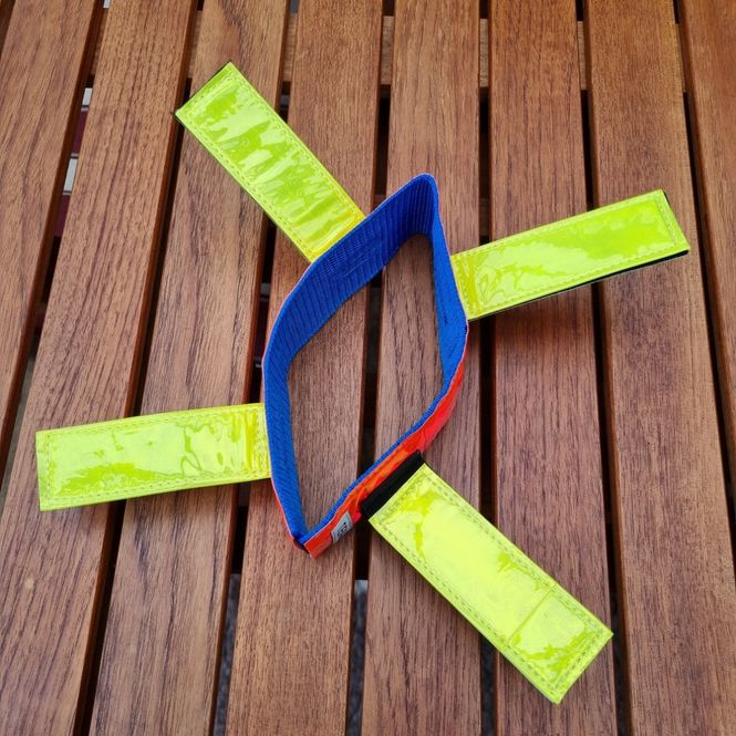 Huvudbild Reflexhalsband Röd 45 cm Bredd 5 cm + 4 gula flärpar 