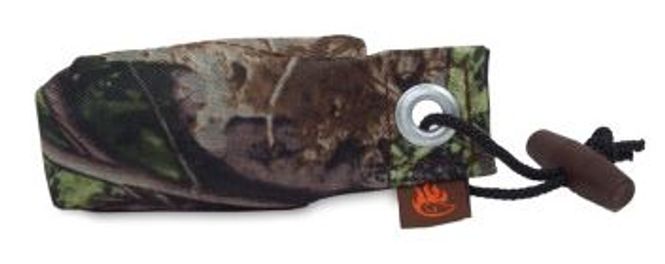Huvudbild Pocket dummy för bajspåsar Camo Woodland Plasthandtag Totallängd utan handtag ca 12 cm Diameter ca 4 cm