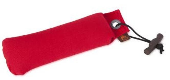 Huvudbild Tygdummy Ca 300 g Röd Plasthandtag Totallängd utan handtag ca 23 cm Diameter ca 6 cm