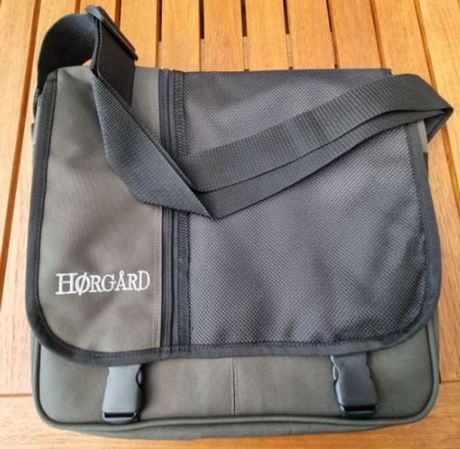 Huvudbild Game bag Grön 4 fack 38x10x30 cm