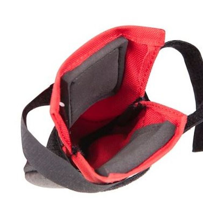 Huvudbild Hundsko Nylon Gummisula Röd 8 cm Large Ultra Paws Säljes i styck